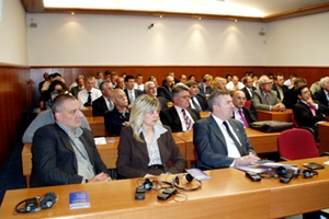 Split, 3. svibnja 2010. - na prigodnom predavanju uzvanicima su prezentirane smjernice razvoja "Twinning projekta" temeljem kojega će se osnovati središta za upravljanje i nadzor pomorskog dobra